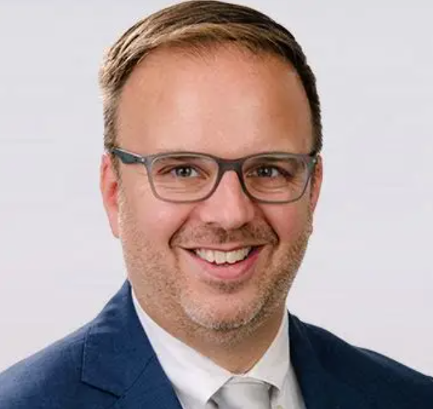 Thomas Geroulo, Partner Headshot